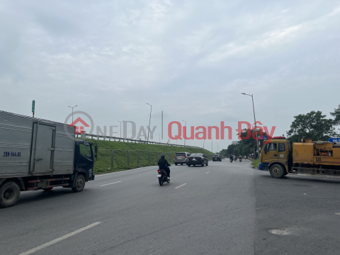 Bán nhà Phố Hưng Phúc, Yên Sở, Hoàng Mai, Hà Nội, nhà 3 tầng đẹp xuất sắc , mặt phố ô tô tránh , diện tích _0