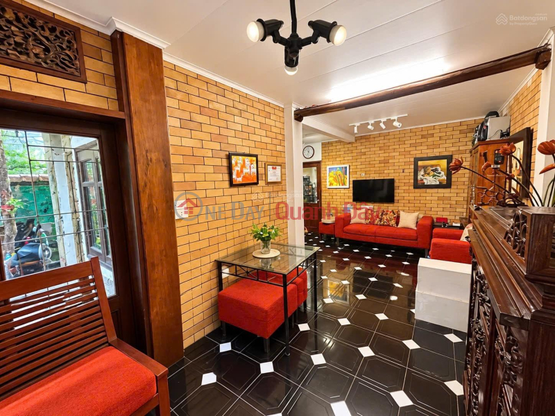 OWNER SELLING LAND WITH 3-STORY VILLA, READY TITLE DEED, IN O CHO DUA AREA - ONLY 50M FROM THE STREET Vietnam, Sales đ 23.5 Billion