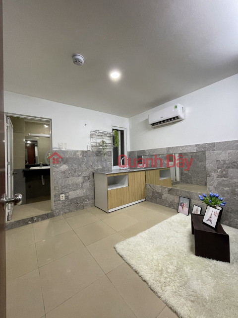 FULLY FURNISHED ACCOMMODATION ROOM ON TRUONG CHINH STREET RIGHT AT AN SUONG INTERSECTION _0