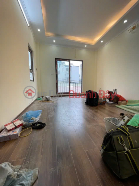 đ 5,55 tỷ | NHÀ RIÊNG MƠI- Ở LUÔN PHỐ ĐÀM QUANG TRUNG-LONG BIÊN 30M2,4 TẦNG, MT 4M, 5.55 TỶ.