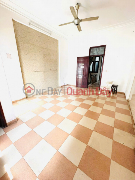 đ 24 tỷ, CHỦ NGỘP BÁN GẤP MP Nguyễn Khả Trạc Cầu Giấy vỉ hè oto KD 58m x5T giá 24 tỷ TL.