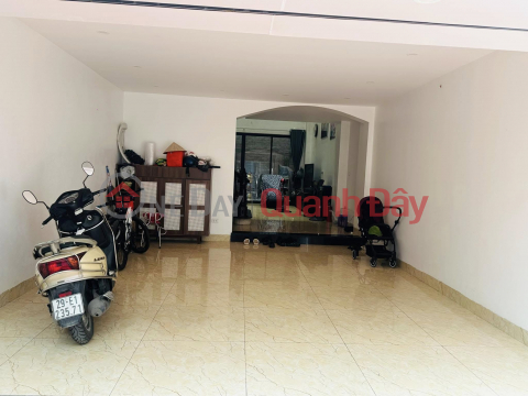 Cheapest in the area, 6 floors, 90m², 6 bedrooms, 6 bathrooms, Lac Long Quan, Tay Ho - 17 billion car garage, elevator waiting area _0