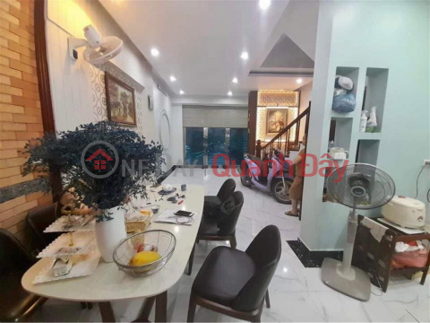 Hoang Cau Townhouse for Sale, Dong Da District. Book 48m Actual 55m Built 5 Floors 5m Frontage Slightly 13 Billion. Commitment to Real Photos _0
