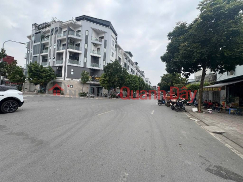 Land for sale in alley 96, Thuong Thanh, 50m², accessible by car, price over 9 billion VND (negotiable). _0