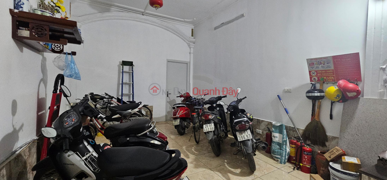 Nhà Dòng Tiền Gần Chợ Xanh – Khu Vực Đông Sinh Viên – Doanh Thu 40 Triệu/Tháng – 6 Tầng Full Phòng Niêm yết bán