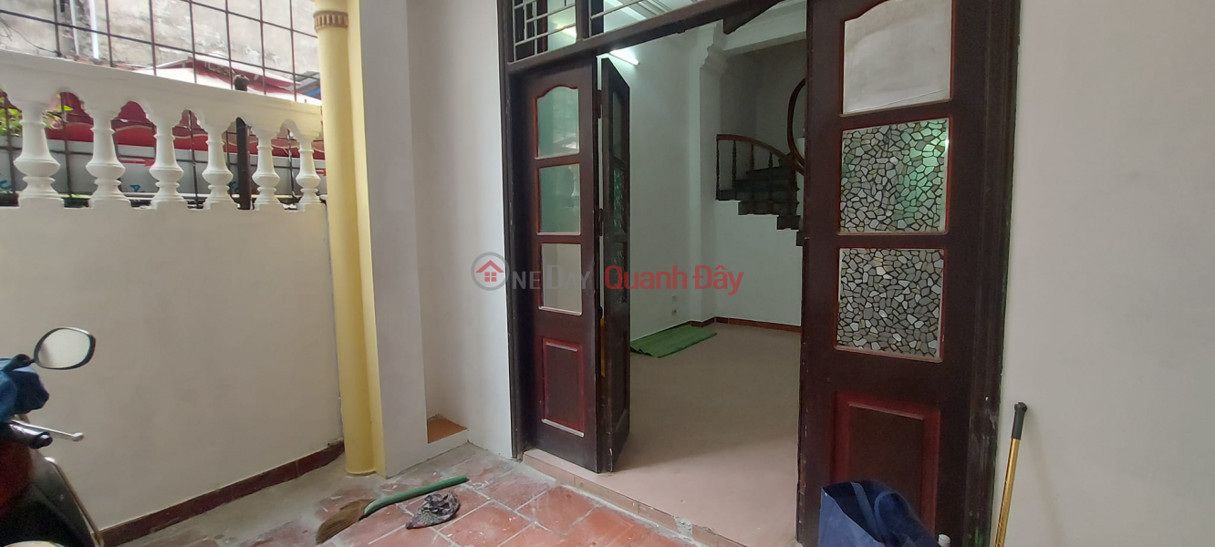 Property Search Vietnam | OneDay | Residential Sales Listings | Original house for sale, large area, open corner lot, DT45m2, price 3.5 billion.