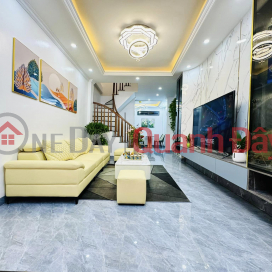 VIP THAI HA TOWNHOUSE FOR SALE 42M2 5 FLOORS 4 FRONTAGES FOR ONLY 12 BILLION CARS TO PARK _0