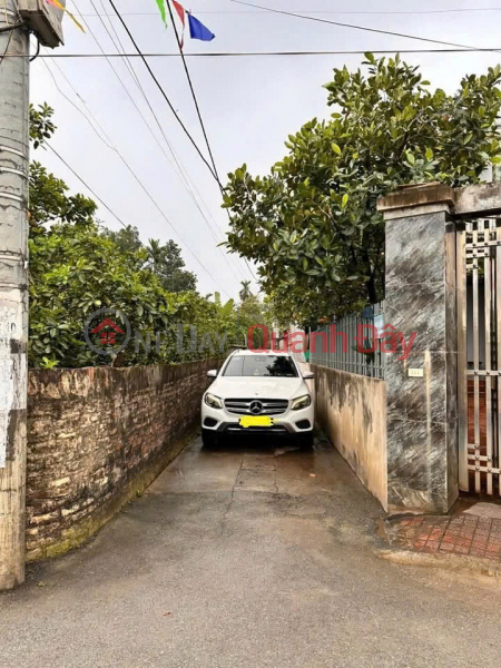 URGENT SALE OF A PRIME PLOT OF LAND - Great Price - Thuong Mo, Dan Phuong - Convenient transportation, potential for price appreciation Sales Listings