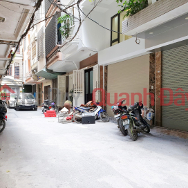 RARE!!! House for sale in Thai Ha, Dong Da. The lane for cars to avoid, Business Price is slightly 12 billion. _0