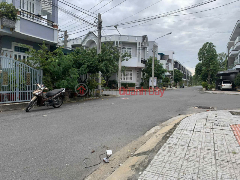  Please Select | Residential | Sales Listings | đ 4.3 Billion