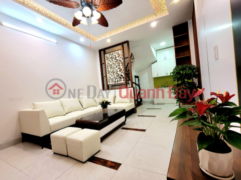 Dai Tu House for Sale - Hoang Mai, Area 37m2, 5 Floors, Oto, Price: Approximately 5.5 billion _0