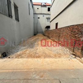 Land for sale in Group 3, Quang Minh, 50m2, 4m frontage, near industrial park, perfect amenities. _0