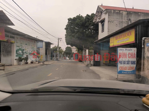 RARE OPPORTUNITY! OWNER SELLING URGENTLY: Super VIP land plot - A one-of-a-kind prime business location. Price only 3x million VND\/m². _0