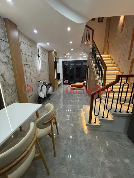 BÁN NHÀ MỚI Phố Ngọc Thụy-Long Biên 48m2 X 7.6 Tỷ.2 THOÁNG FULL NỘI THẤT. Niêm yết bán