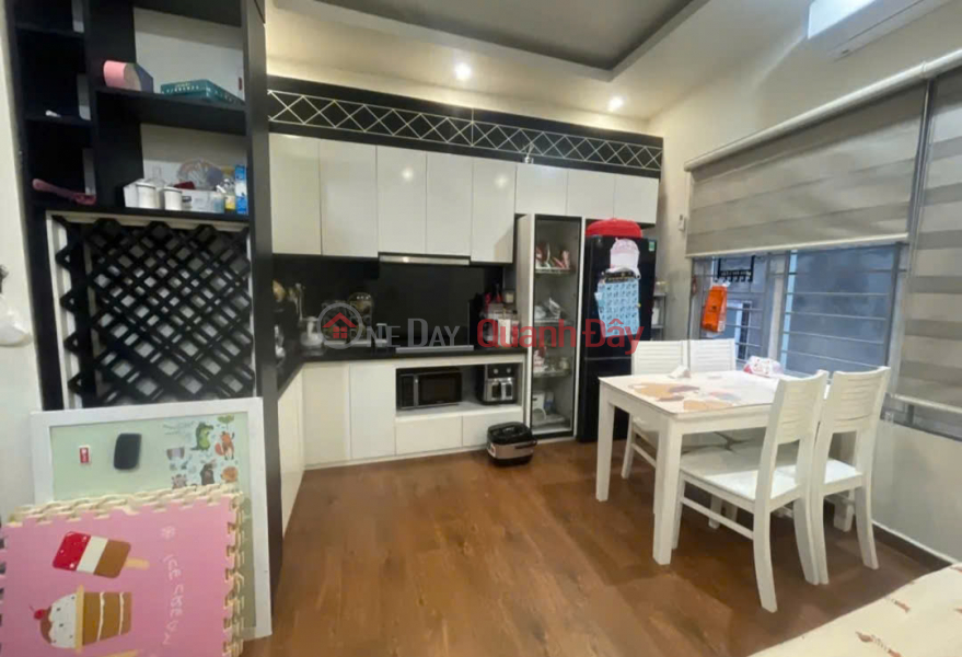 BÁN NHÀ NGUYỄN VĂN HUYÊN, NHÀ ĐẸP Ở NGAY, DÂN TRÍ CAO, NHIỀU TIỆN ÍCH – 5 TẦNG, 9.5 TỶ Niêm yết bán