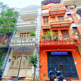House for sale HUYNH THUC KHANG - NONG ALLEY - CAR - BUSINESS - 55m² x 5 floors - 19.2 billion _0