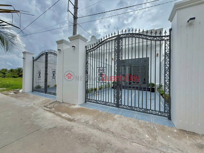 Brand new house for sale, separate title, full residential land, adjacent to Bien Hoa center, only 1.5 billion Sales Listings