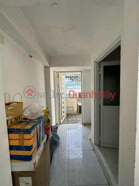 Property Search Vietnam | OneDay | Residential, Sales Listings | 8M PLASTIC HOT FRONT IN THE MIDDLE OF DISTRICT 1 - AVOID CARS - INCOME CASH FLOW 60-70 million\\/MONTH - 5 FLOORS 8 BRs - BACK WORDS
