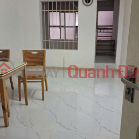 Apartment for sale in Dong Da center - Lane 1194 Lang Road _0