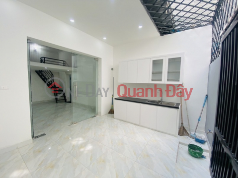 DOI CAN, BA DINH, 36M, NEAR THE STREET, AVAILABLE NOW, PRICE 5.5 billion _0