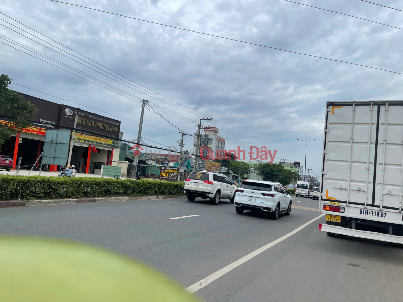 Owner sells 343m2 house for only 5.4 billion car access, Vietnam, Sales | đ 5.45 Billion