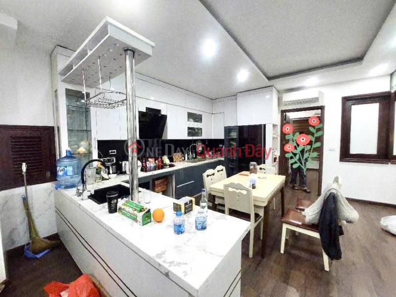 Giảm chào 1 tỉ! Bán nhà mặt phố Trung Phụng, 50m2, 8 tầng, mặt tiền 4.2m, 33.5 tỷ, KD đỉnh | Việt Nam Bán đ 33,5 tỷ