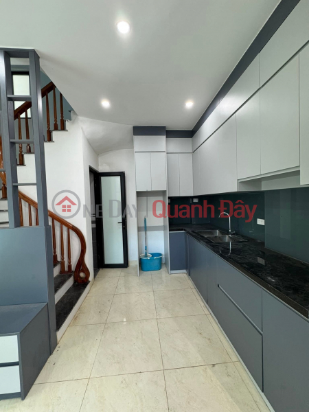 LÔ GÓC NHÀ MỚI - Ô TÔ CỰC GẦN -TẦM TÀI CHÍNH QUÁ NHIỀU KHÁCH THÍCH - GIÁ ĐẦU TƯ Việt Nam Bán đ 6,35 tỷ