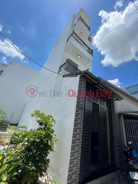 House for sale in District 8, area 256m2 - Pham The Hien, Dep house to move in immediately _0