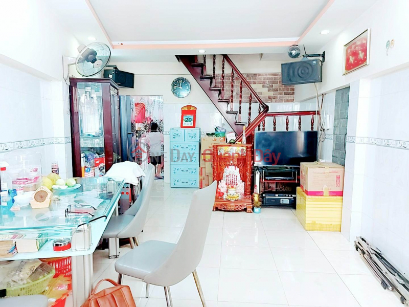 House for sale Hau Giang, Ward 11, District 6, 61m2, 2 Floors, 3 bedrooms, Only 3 Billion 300 Million VND Sales Listings