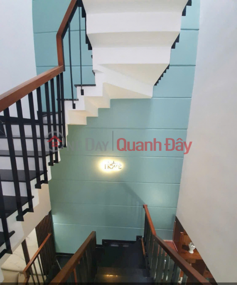 Nam Hoa Xuan, 3-storey house for business, new and beautiful, next to the corner lot opposite the diamond island. _0