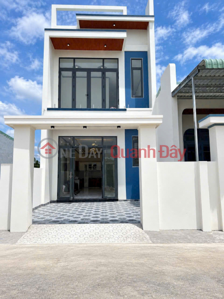 Selling a 5x18 meter house with separate title deed right next to Binh Loi market for only 1.78 billion VND (negotiable). Sales Listings