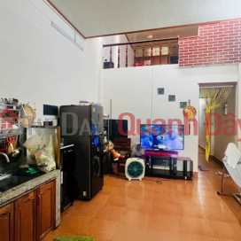 OWNER NEEDS TO QUICKLY SELL A BEAUTIFUL HOUSE ON Ly Thuong Kiet Street, Ward 2, Bao Loc City, Lam Dong Province _0
