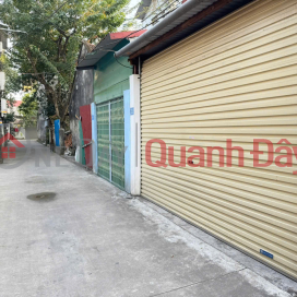 Land for sale with a C4 house included, Gia Thuong village - group 4, Quang Minh. Wide road, parking space for a 4-seater car. _0