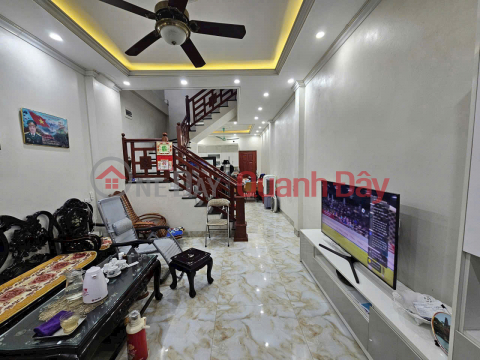 Bán nhà giãn dân Khả Lễ 3 tầng làn 2 Nguyễn Quyền ngay cạnh vườn hoa _0