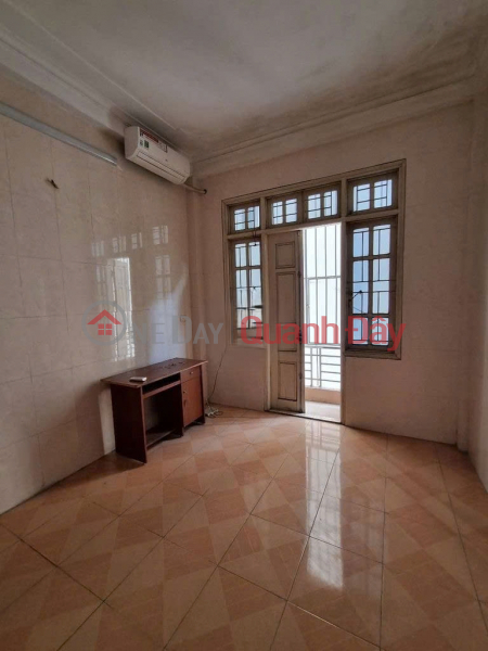 Whole house for rent in Linh Nam, 4 floors, 40m2, 5 bedrooms, 12 million\\/month Vietnam Rental đ 12 Million/ month