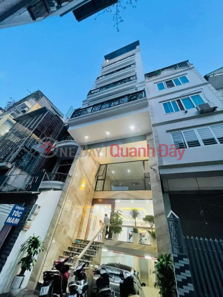 đ 15.5 Billion, Beautiful, sparkling new 7-storey elevator building on Thai Ha street, Dong Da street, garage, rare area for houses for sale