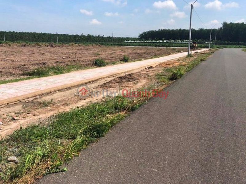 Moving house, I need to sell 297 million plot of land urgently right in industrial park, Chon Thanh land, cheap price Sales Listings