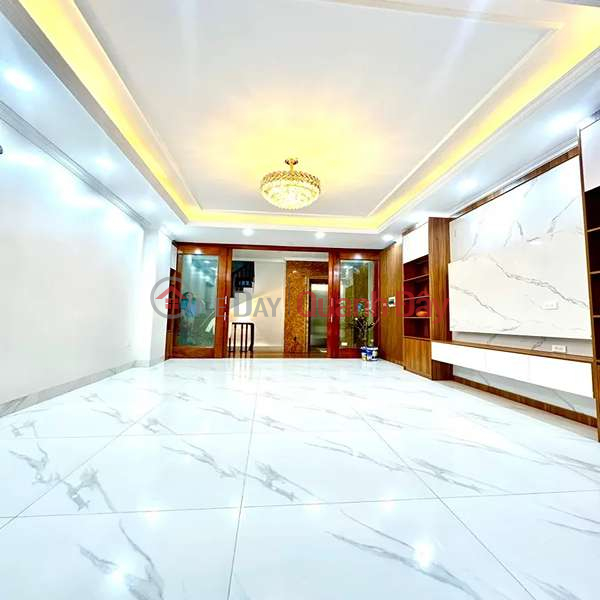 Selling Thuy Khue townhouse - Tay Ho, elevator, business, top price only nearly 14 billion Sales Listings