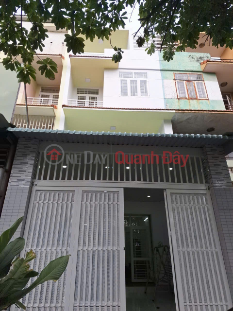 BEAUTIFUL HOUSE - GOOD PRICE - OWNER NEEDS TO SELL HOUSE IN Ward Chanh Phu Hoa, Ben Cat Town, Binh Duong _0