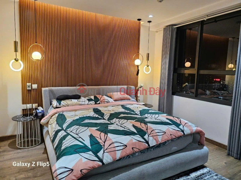đ 13 tỷ SIÊU PHẨM: Căn góc 3PN VINHOMES D’CAPITALE C6 - Ban công Đông Nam view hồ Thanh Xuân xanh mướt