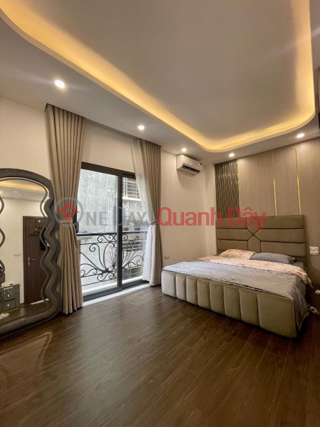 Bán nhà Lê Đại Hành, 40m2, mặt tiền 4.3m, 10.5 tỷ, mới đẹp, thang máy, trung tâm, ngõ thông Việt Nam | Bán | đ 10,5 tỷ