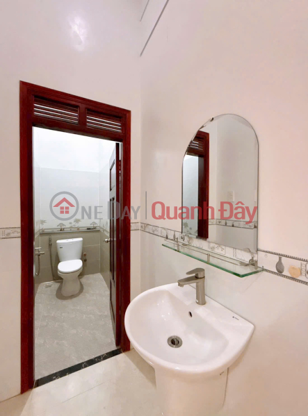 đ 2,35 tỷ Bán nhà trệt lầu mới, trục chính hẻm 112 Hoàng Quốc Việt