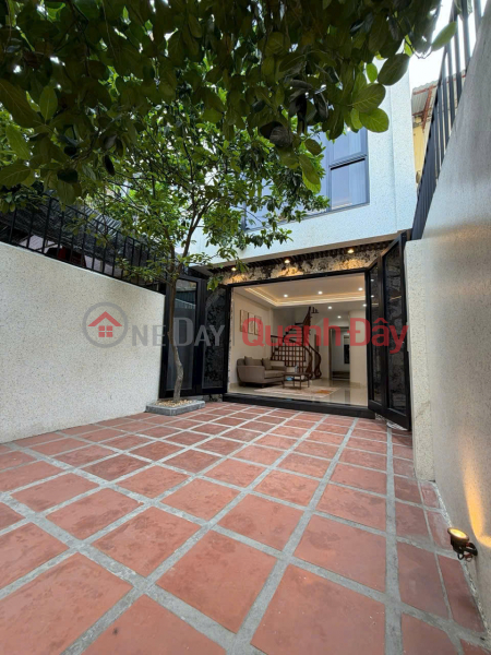 BÁN NHÀ DÂN XÂY RẤT CHẮC CHẮN VÀ HIỆN ĐẠI TẠI PHỐ LỆ MẬT, PHƯỜNG VIỆT HƯNG, LONG BIÊN Việt Nam Bán | đ 11,6 tỷ