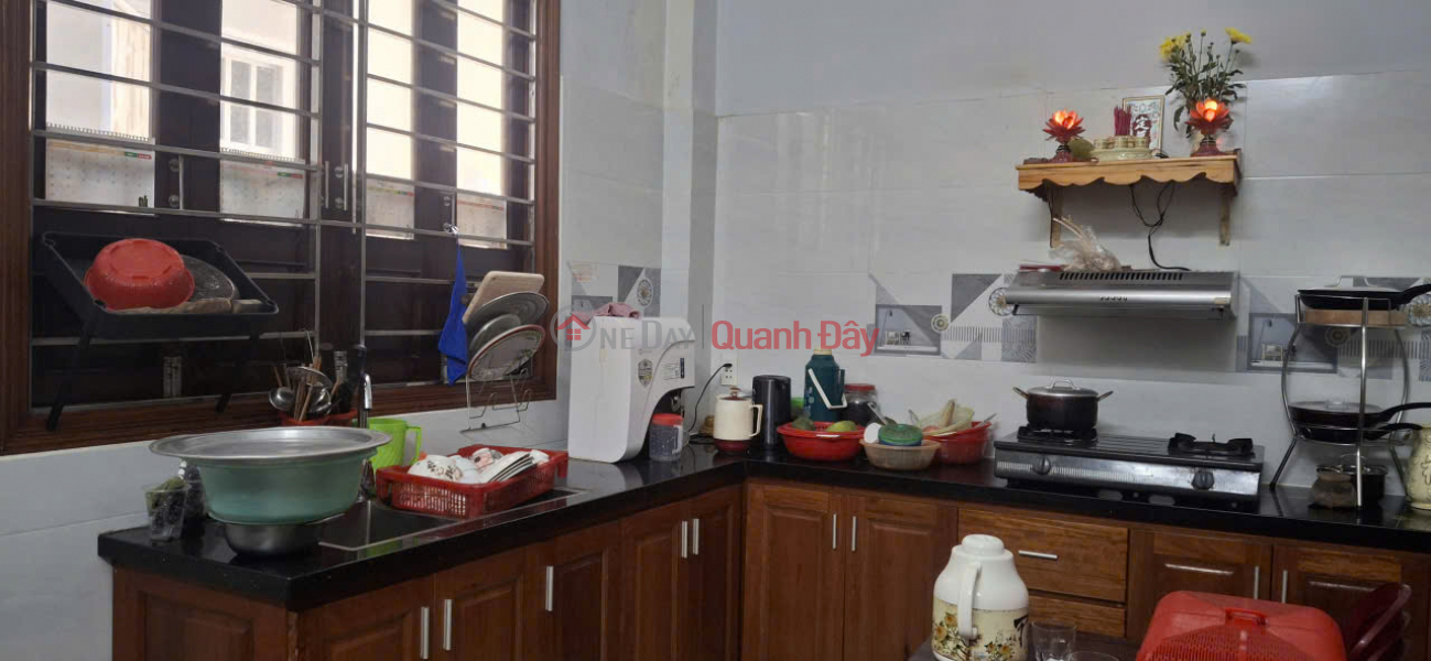 đ 12.9 Billion, 2.5-STOREY HOUSE 100M2 - FRONTAGE 10.5M, SIDEWIDTH 5M - GOLDEN LOCATION FOR BUSINESS INVESTMENT 13CU