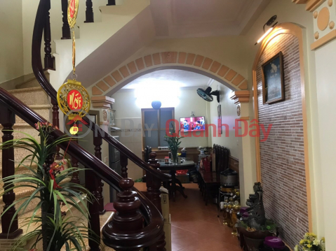 Whole house for rent in Vu Xuan Thieu, Sai Dong, Long Bien. 45m2 * 4 floors * full furniture _0