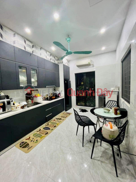 52m Small 1 Billion Households Cau Giay Hanoi. 2 Bedroom Apartment Very Cheap Service Fee. Owner Needs To Sell Fast | Vietnam | Sales đ 1.4 Billion