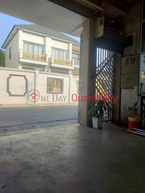 House for sale in front of Tan Xuan 1 street, area 5.4X30 . Price 7.65 billion VND _0