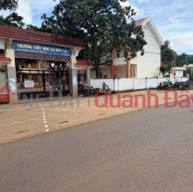 BEAUTIFUL LAND - GOOD PRICE - Owner Needs to Quickly Sell Front Lot of Y Wang, Eakao, Buon Ma Thuot, Dak Lak _0