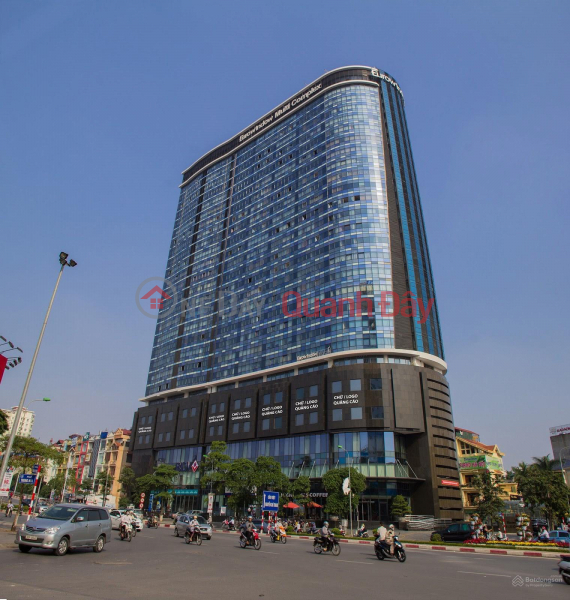 Property Search Vietnam | OneDay | Residential Sales Listings, Extremely beautiful Eurowindow Tran Duy Hung building, 122m2, 3 bedrooms, super convenient, 13.3 billion