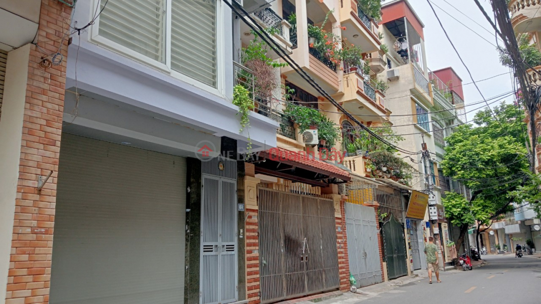 Selling house DT60m2, MT4,5m, Tran Duy Hung street, Trung Kinh, Cau Giay, KD auto, price 11 billion. Sales Listings